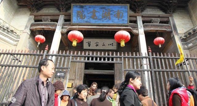 景区门票不应随意涨价