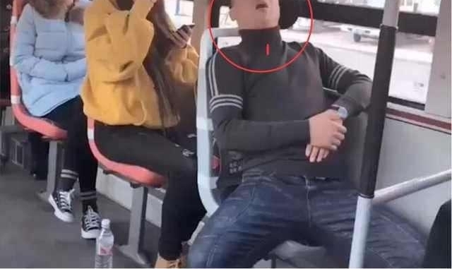 ���ӹ�������˯������࣬�������������ͰѴ�Ŵ�������������