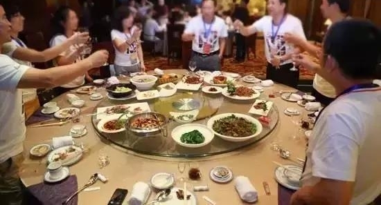 义乌穷人和富人的区别,过个国庆就区分出来了!