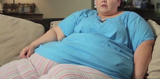 ����600����и�����40���ŮӤ���ڳ������˶�������