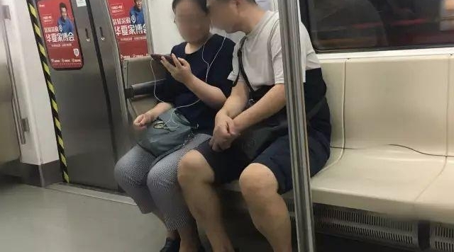 ֱ�����һ�����Ӱ���¾�2000���¸��������