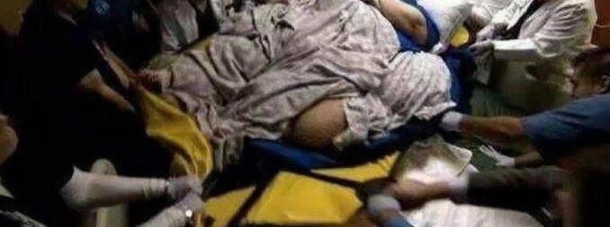 ����600����и�����40���ŮӤ���ڳ������˶�������