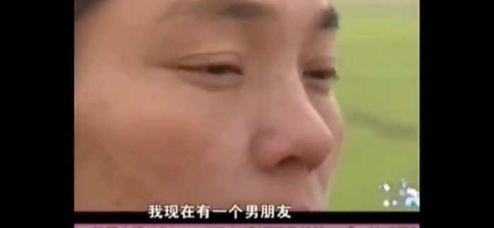 丈夫在外挣钱养家, 女子跟别人一起怀孕后坚决不流产:要嫁给他