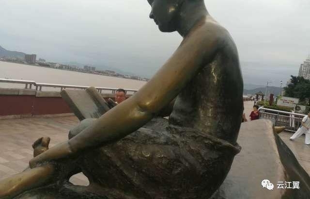 ��������̲����ͭ���˵ò��ᣬ���ó��е��������ˣ�