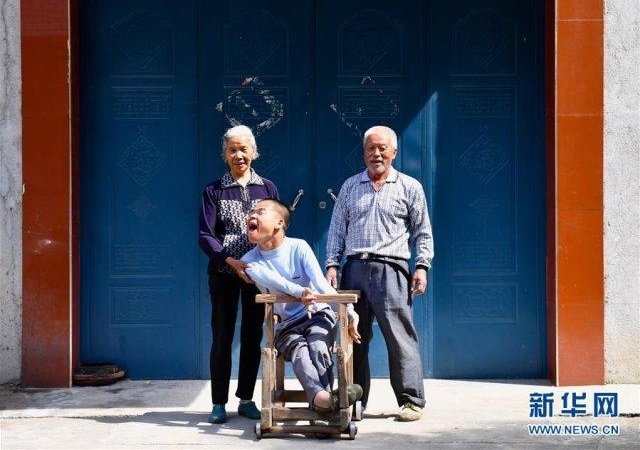 “来到身边就是缘分,有我一口就有他一口”