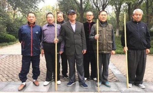 �賿5���ļ�������ǣ�ԭ����ů��δ�뿪��