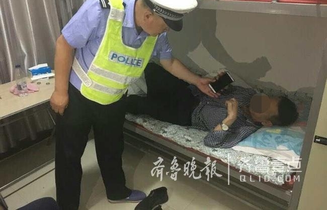 囧!妻子被忘在服务区 这样的糊涂男细数可真不少