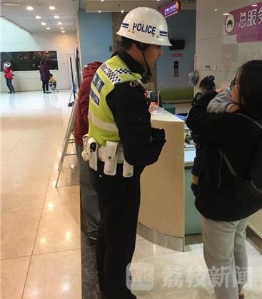 С�������º������� �񾯿������ͻ���Ϊ��