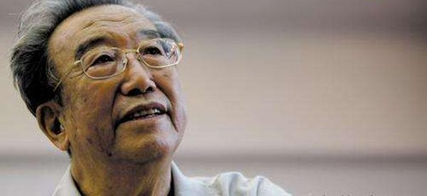 91岁翻译家高莽去世,一生执着于俄罗斯文学