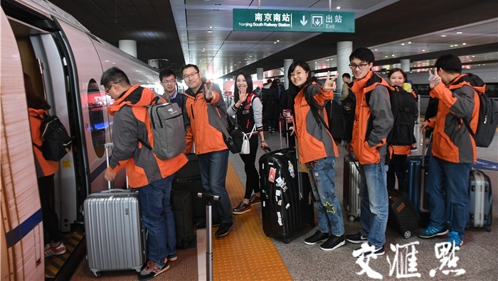 ȫ�汨��ʮ�Ŵ�ʢ�����»���ҵȫý�� �����Ӿ��š���������ʢ��