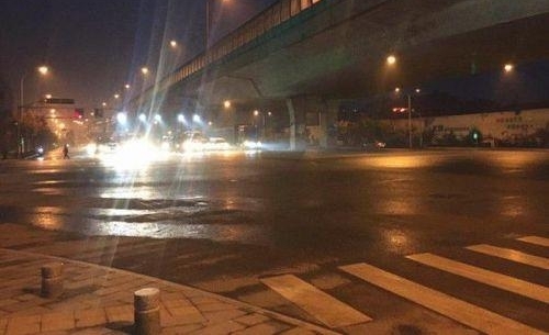 �賿5���ļ�������ǣ�ԭ����ů��δ�뿪��