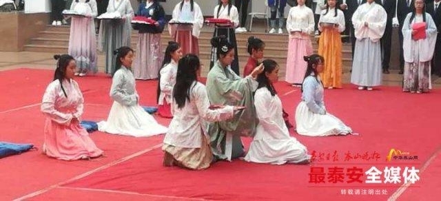 ����ͼ�㣺Ů������Ԫ������α��������� �һغ��ܱ�˾��