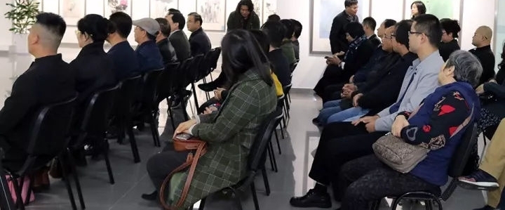 ���۽����ڶ��조���໪ï�������������й���������չ�����й���������¡�ؿ�Ļ