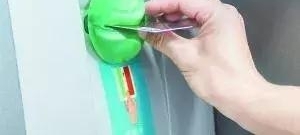 ���裡������ATM��ȡǮ��ע���ˣ���ˢ���п��ֶ���������