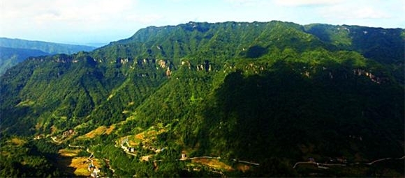 石柱中益:山区美景入画来