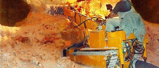 ���С����50�ȸ��£������������ڶ�����ȴ���ִ�����ʯ