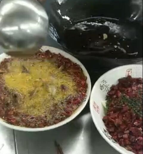 ��������6���������ڻ������ϣ����Ŷ��ģ�����ȴʮ����ζ