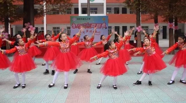 �����о�С����ʮ��ɳ������