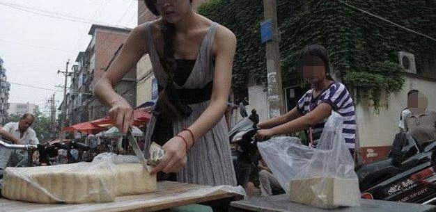 ��Ů���������������������벻�ƣ����Թ˿Ͷ����Ķ����޲�����