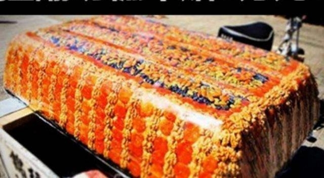 С���ڽֱ߷��������и�ܺã�˭֪һ������ȥ��ȴǷ�˼��ٿ�Ǯ