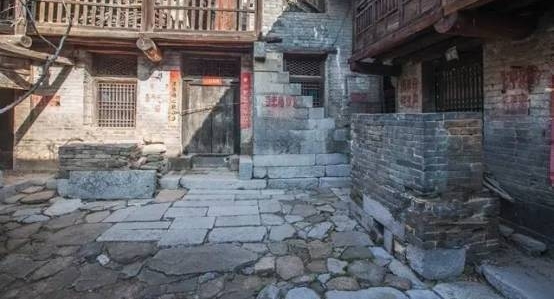 ��һ�尮һ��֮�κӴ壺б���⣬��ѻ���㣬��ˮ�ƹ´�...