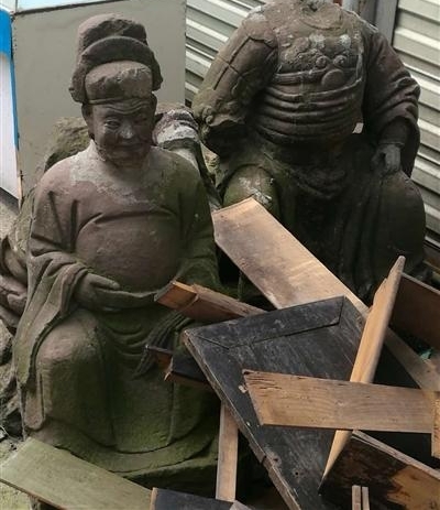 四川破获佛头被盗案 疑犯用棉被包裹推下千斤佛头