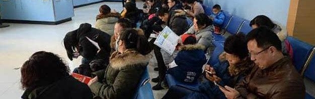 做个番茄炒蛋都要半夜吵醒爸妈,中产育儿教出来啥?