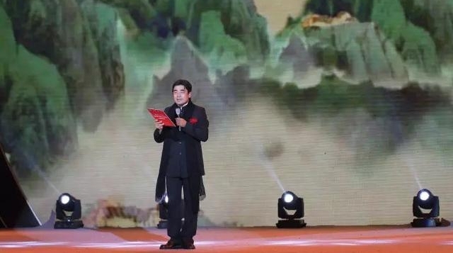 有诗有酒有高歌,高清图解“诗情酒月夜”篝火晚会!