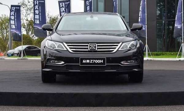 十万起步的大“A6”,五米长+电吸门,亲戚问几十万能买?