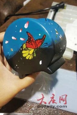 90��Ů���ӡ������ֻ�