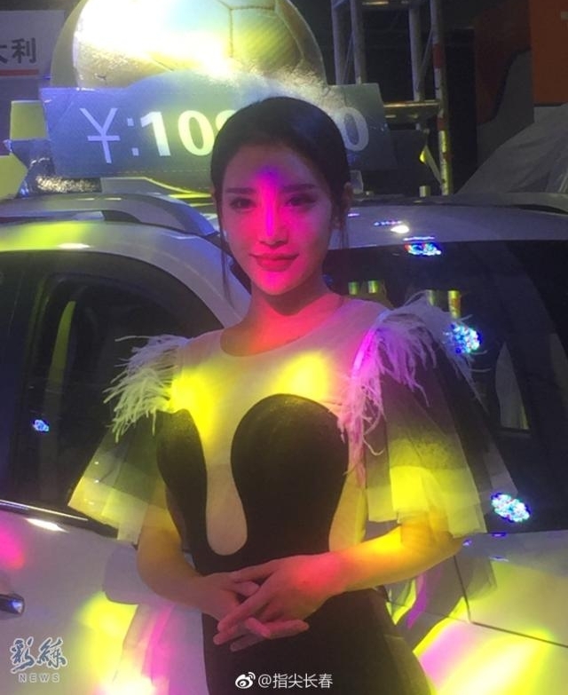 2017�����＾��������Ů��ģʵ�� ��͸��װ������