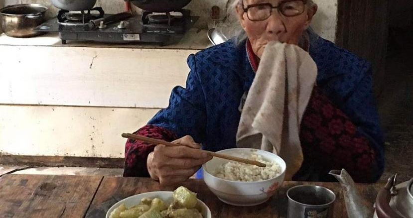 104����̫����Ŀ��θ�ں������µظɻĿ���ǻ�����꣡