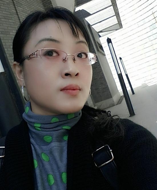 �й��黭30��Ѳչ��̶������Ļ