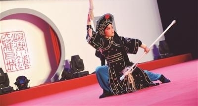 “小昆班”走过三十年 曲声悠远梅香四溢