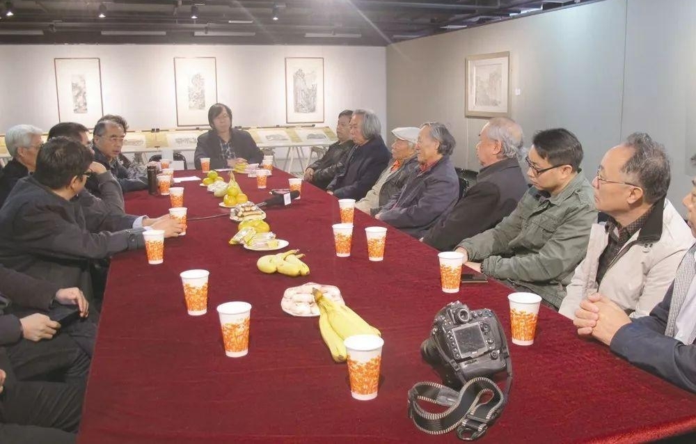 王颂余早期山水画作品学术研讨会纪实