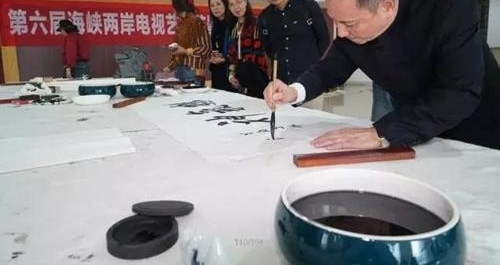 �����캣Ͽ��������������Բ����Ļ