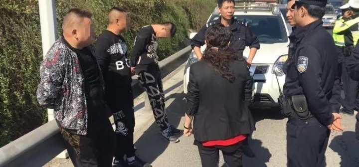 ���գ���Ժ��Ѻ�����ƳǸ�����������Ա��ͣ
