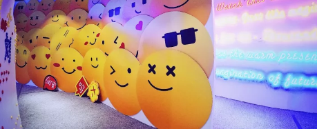 �ܼ���˫��չ�ս��Ϻ� ��һ����Ʊ��˫�˿�չ����ʽ��ӱ