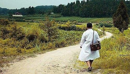 �ж���15�겻�ϣ��ͳ�30��ȴû��֪����˭���ҵ���֢ҽ��ʱ�ѱ���
