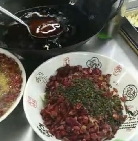 ��������6���������ڻ������ϣ����Ŷ��ģ�����ȴʮ����ζ