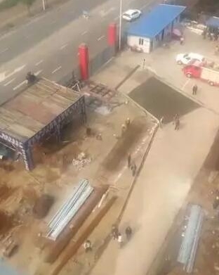 �˱�һŮ������������30�׸����������õ����Լ����ȡ���
