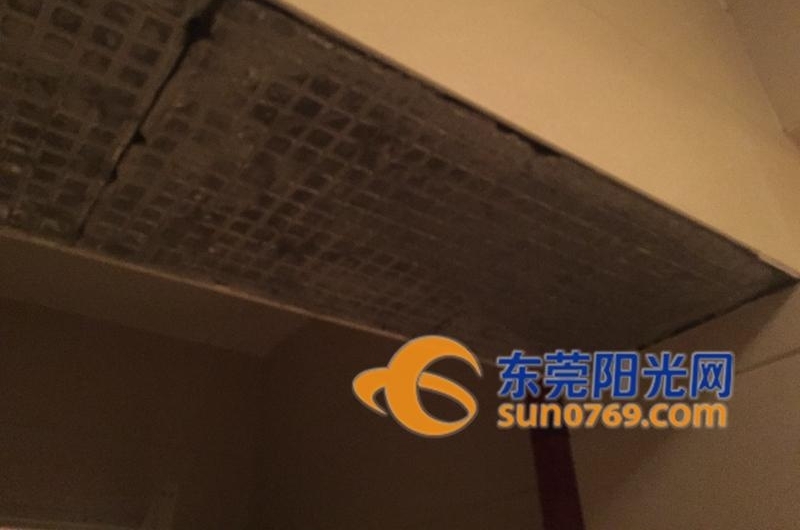 �ƽ�һС��¥���ڵĴ�ש�������� �����ĻŻ�