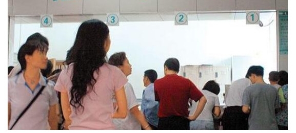 ũ��С��ҽԺ����Ǯ����Ϊ��ƭ�ӣ�5����յ����ſ���������ˣ�