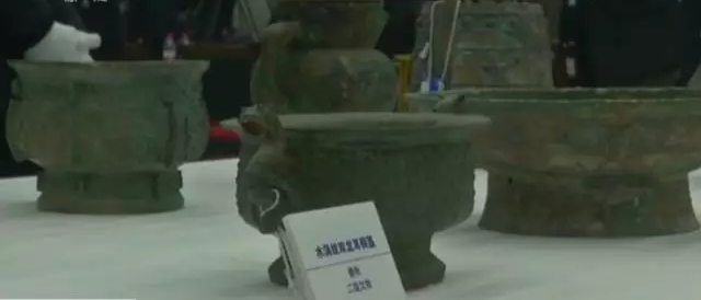 陕西盗墓大案告破!警方追回的这件文物故宫也只有一半