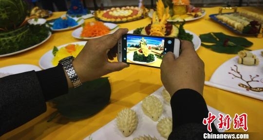 ֣�ݸ�ְѧ��չ����۽�ͷ��˿ϸ����