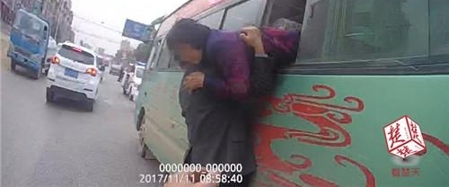 ���ӽٳֿͳ�����˾���˿� ���쵱���ʽ����Ʒ�