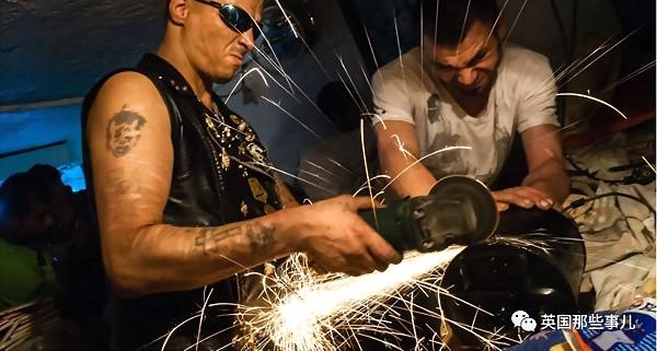 �������еĵ��£�һ��������С����ˮ�����������ס��������������������