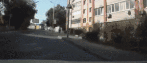 ������·�ϣ���һ�����ҽ������Ͳ�һ�롱��