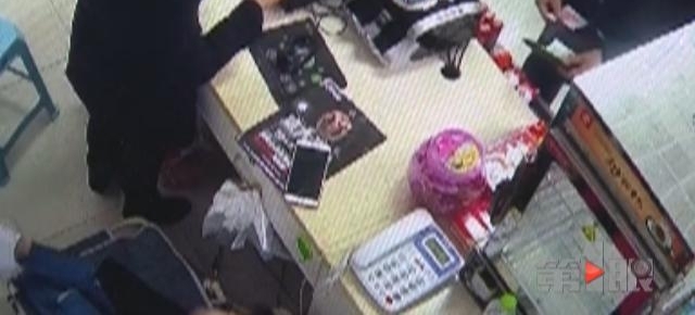 事不过三!收银员都被骗出了条件反射