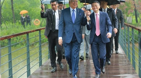 �������������ɼ������м����Ƹ��������Ǵ�������Ǳ��